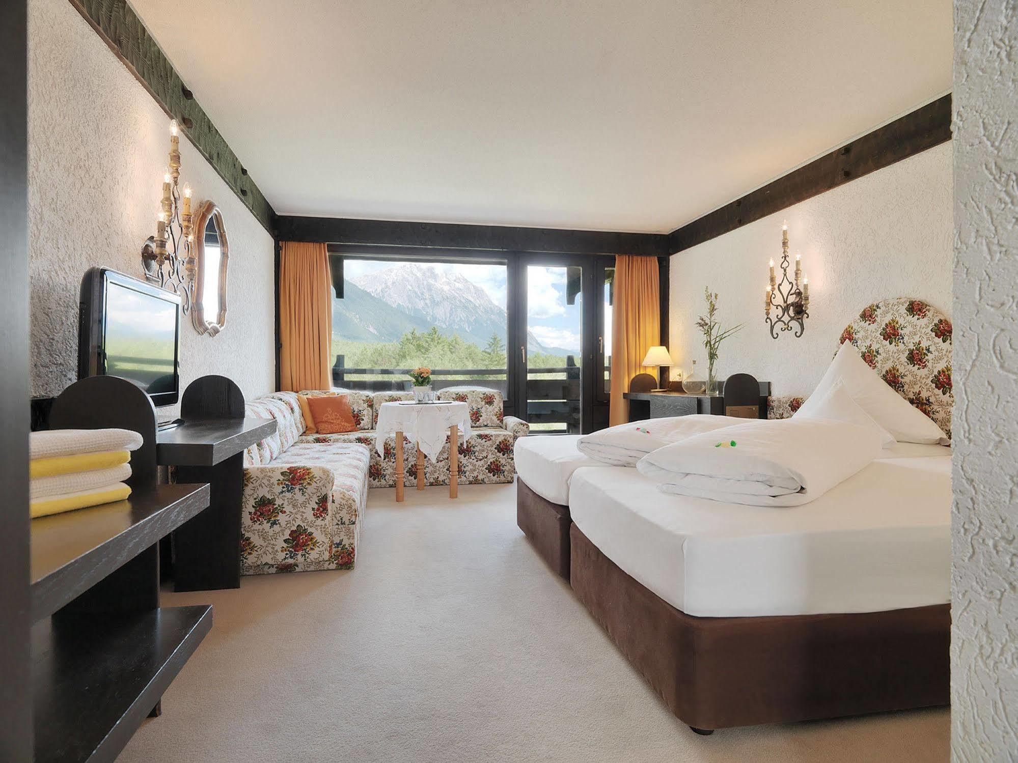 Kaysers Tirolresort - Wohlfuehlhotel Fuer Erwachsene Mieming Εξωτερικό φωτογραφία